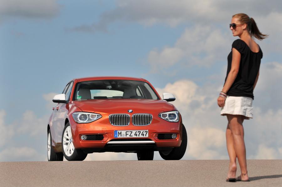  BMW 120d Urban Line 2011 года  (фото 48 из 193)